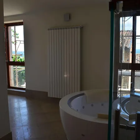 Relais San Desiderio 2*